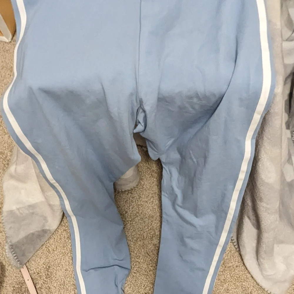 Adidas leggings Small - Picture 3 of 4